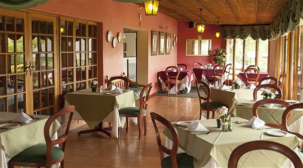 Restaurant, Magalies Manor Hotel