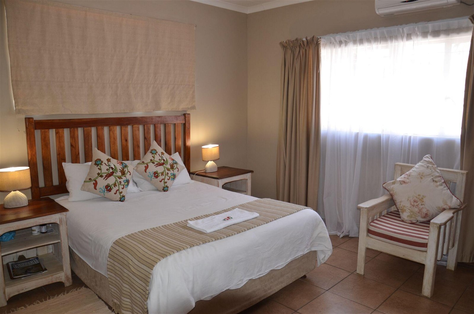 Double Room 6, Stoep Cafe Chalet Guesthouse