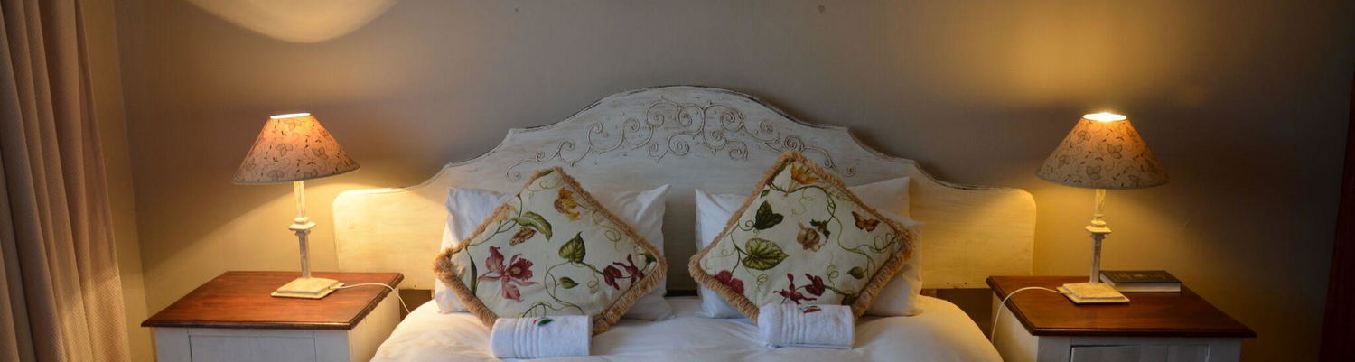 Self-Catering Chalet 2, Stoep Cafe Guesthouse