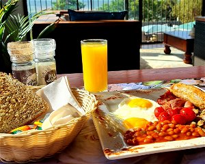 Mountain Hike, Meal and Refreshment at Magalies Mountain Lodge