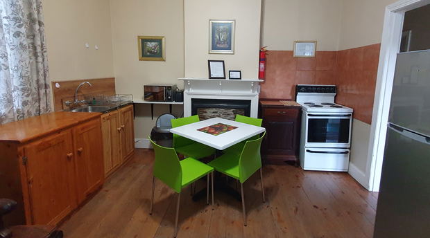 Self-catering accommodation at the Angler and Antelope in Somerset East, Eastern Cape, South Africa Self-catering accommodation at the Angler and Antelope in Somerset East, Eastern Cape, South Africa