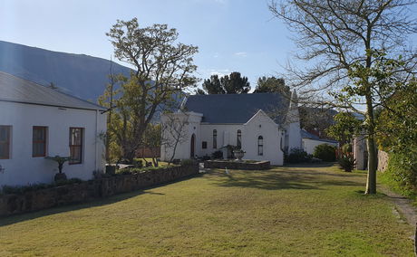 Angler and Antelope Guesthouse, Somerset East (now KwaNojoli), Eastern Cape Karoo, South Africa