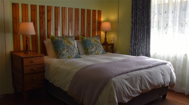 Self-catering accommodation, Angler & Antelope, Somerset East, South Africa Self-catering accommodation, Angler & Antelope, Somerset East, South Africa