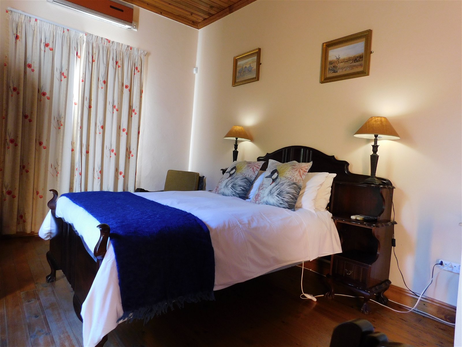 Accommodation in Somerset East, Executive Self-catering room, Angler and Antelope Guesthouse