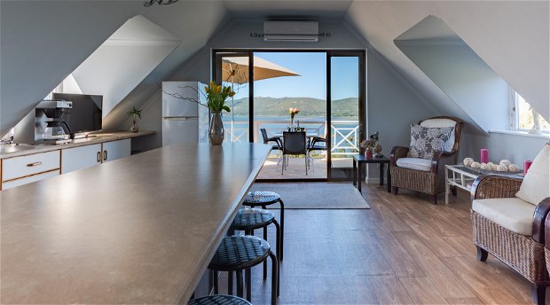 Two Bedroom En-Suite Loft overlooking the Lagoon and Knysna Heads