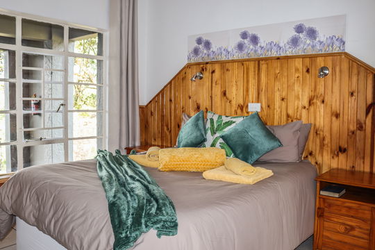 No. 10 Bedroom