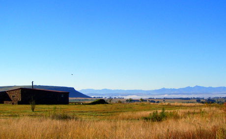 Mongoose Self Catering Cottage, one of three family cottages at Amohela ho Spitskop Country Retreat & Conservancy in the Eastern Free State between Ficksburg & Clocolan.