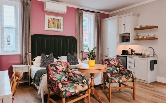 Studio Apartment 7