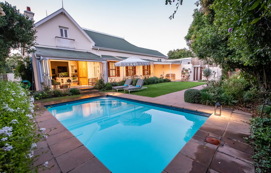 Self catering accommodation in Stellenbosch, private pool