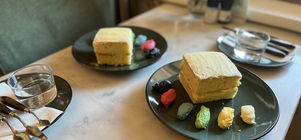 Bonne Esperance Café Cake Painting Experience