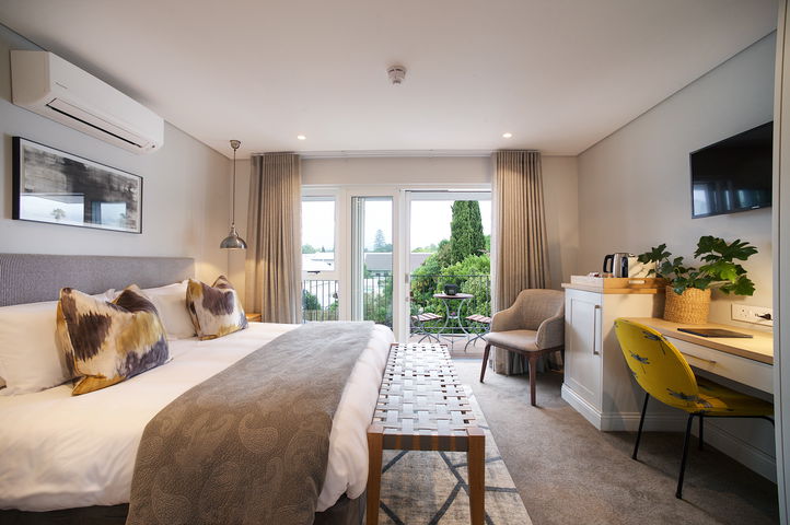Room with a view, Stellenbosch, Mountain View, guest house