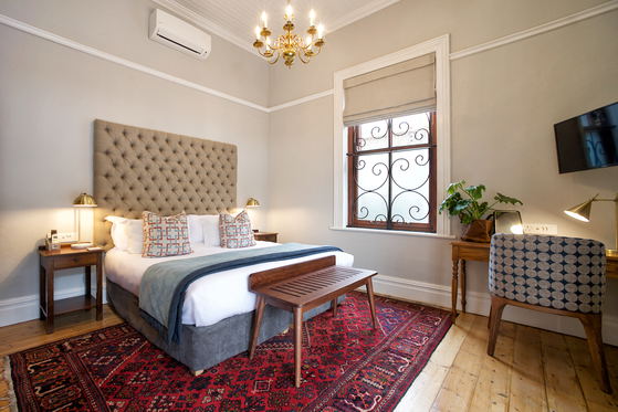 Persian carpet, modern interior, grey interiors Persian carpet, modern interior, grey interiors