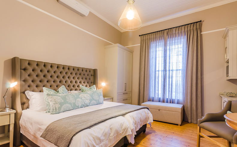 Studio Apartment, self catering