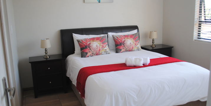 Deluxe Bedroom