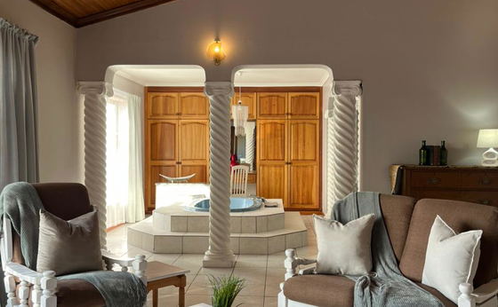 Honeymoon Suite