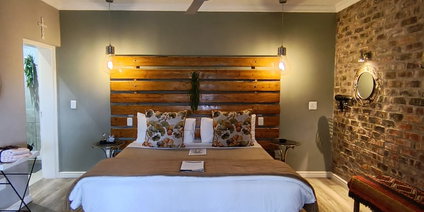 Luxury King/Twin Room 5