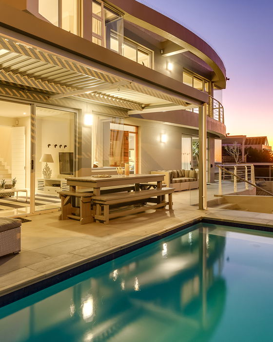 Upper Beta Close 8 | Camps Bay Atlantic Rose