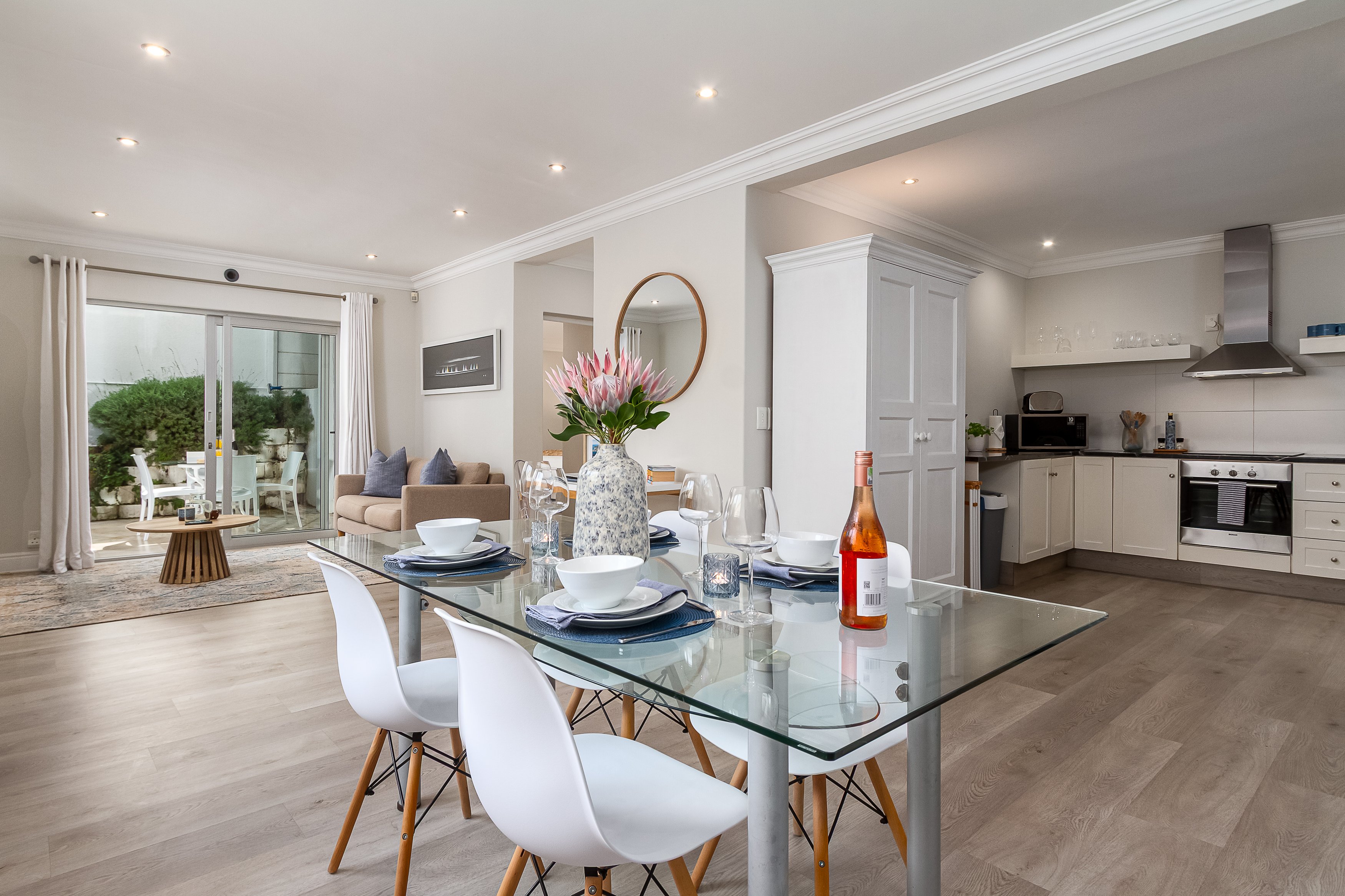 CENTRAL DRIVE 17A