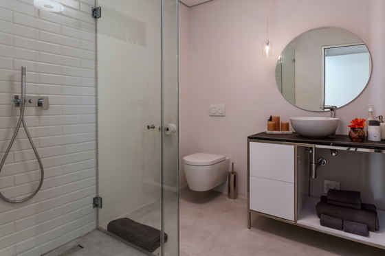 En suite bathroom