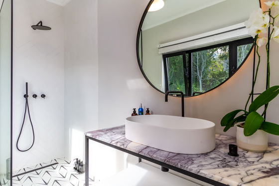 Luxurious bathroom Luxurious bathroom
