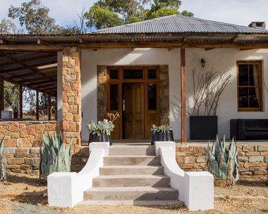 Karoo cottage on Sneeuberg Nature Reserve near Graaff-Reinet and Nieu-Bethesda