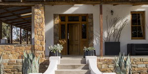 Sneeuberg Stay 4 Pay 3