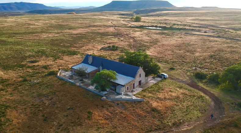 Kliphuis at Sneeuberg Nature Reserve Kliphuis at Sneeuberg Nature Reserve