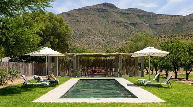 Langhuis Guesthouse pool Graaff Reinet