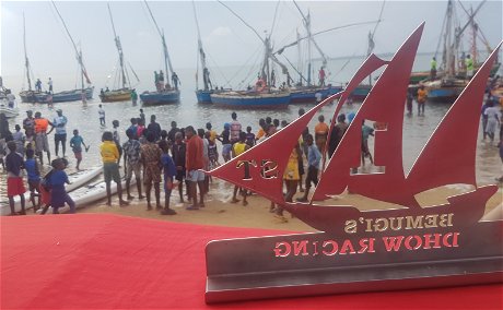 Trofee and dhow