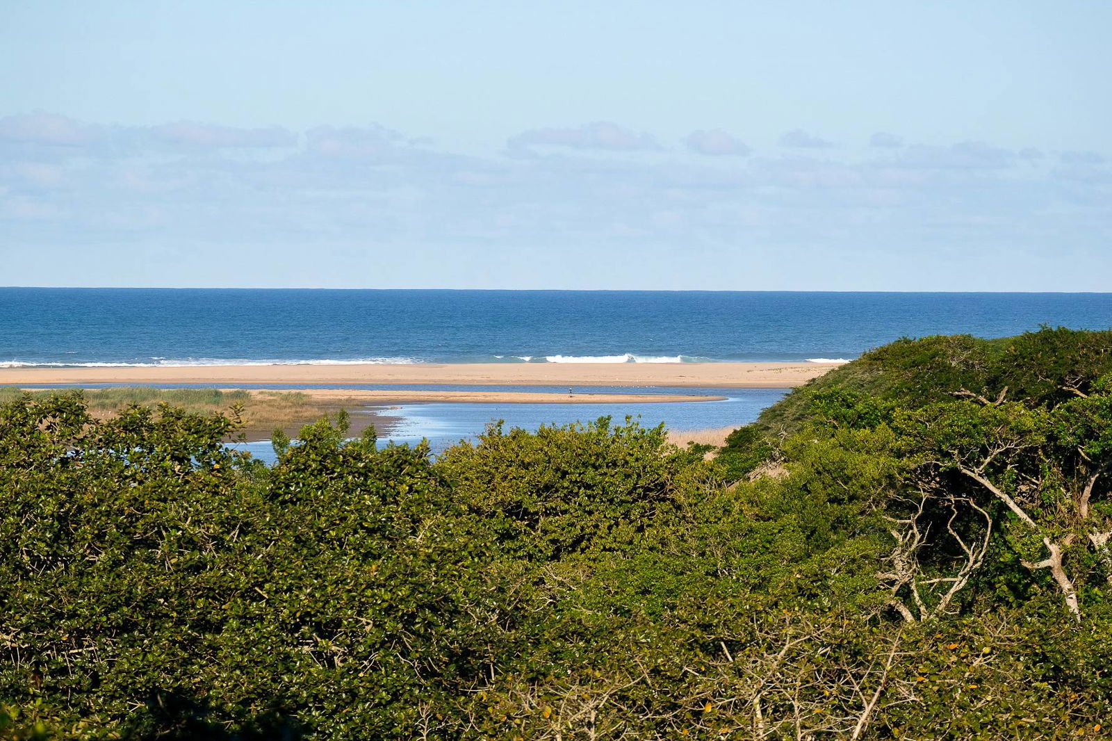 Ingwenya Lodge next to iSimangaliso Wetlands