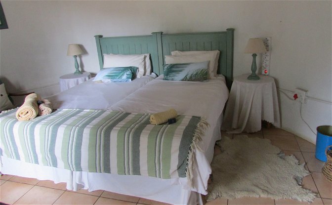 Duckworths Dargle Delight Guest Bedroom