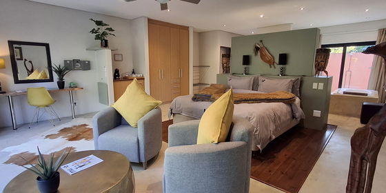 Luxury Garden Suite