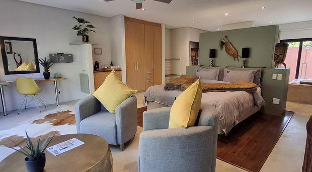Luxury Garden Suite