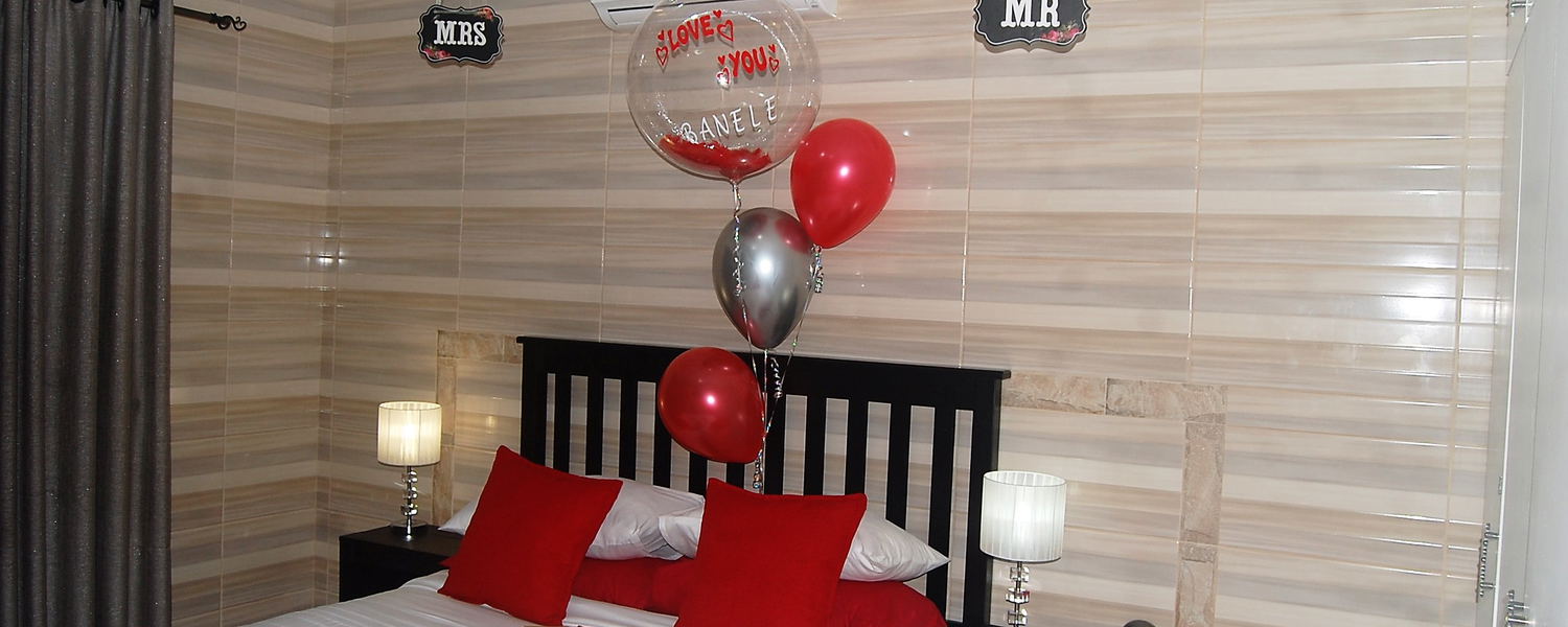 KING ROOM 08