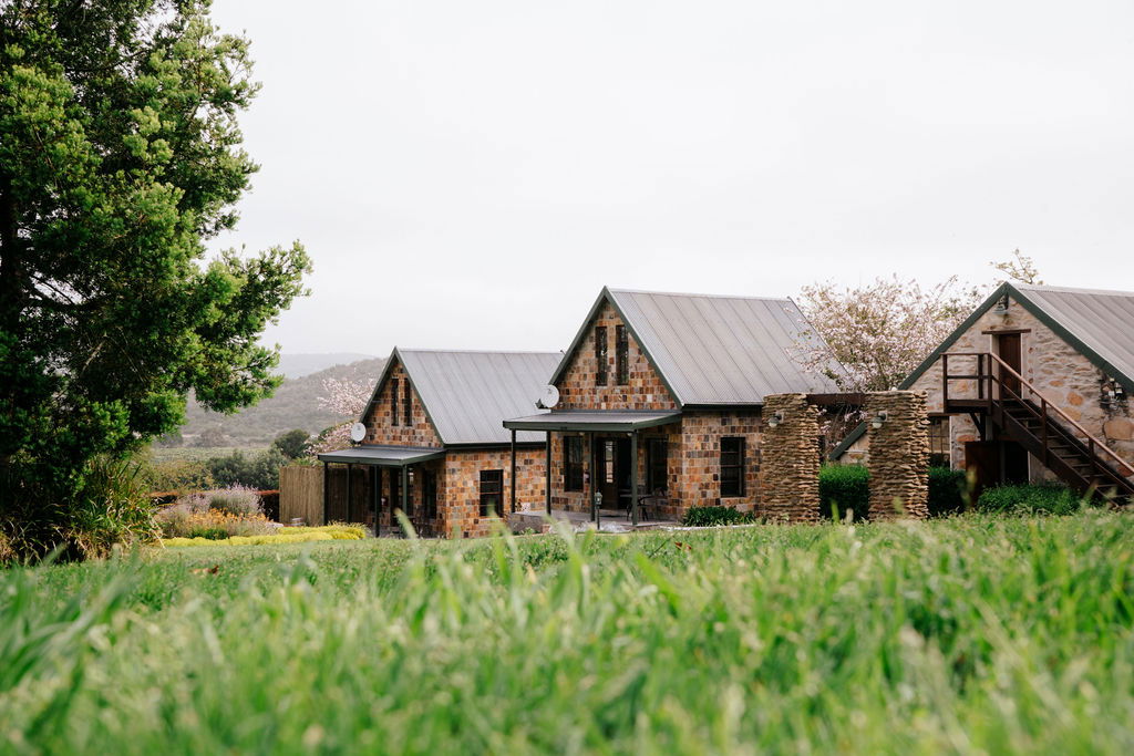 2-sleeper self-catering stone cottage