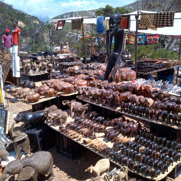African curio market African curio market