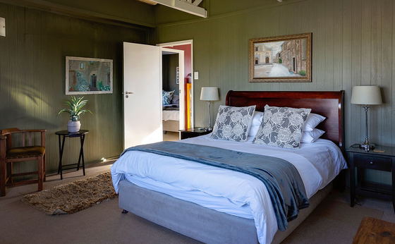 Morris Chalet