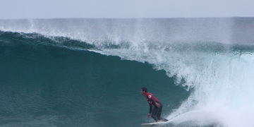 Surfing Jongensfontein