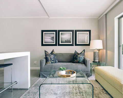 Mayfair Deluxe Apartment