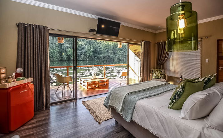 Double Lake Room