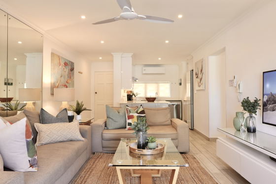 Lounge area