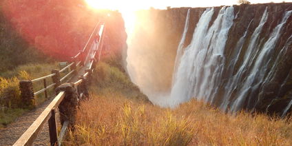 Livingstone Accommodation and Safari Combo