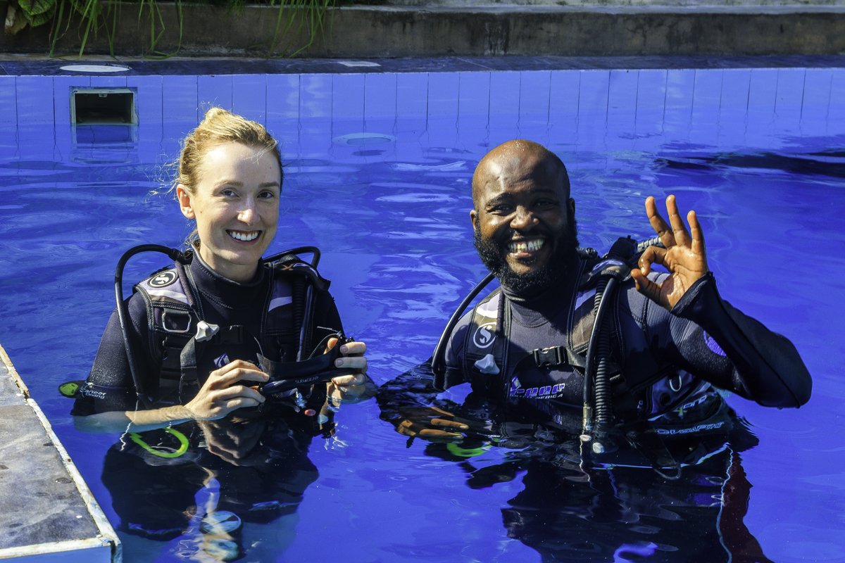 PADI diving course in Paje Zanzibar