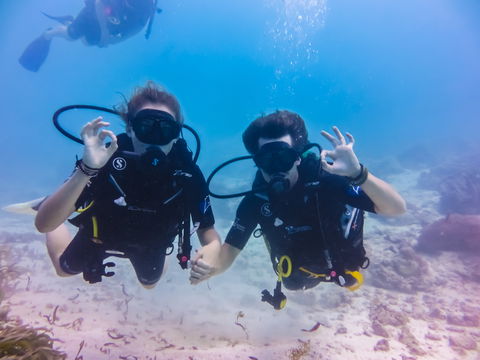 PADI diving in Zanzibar