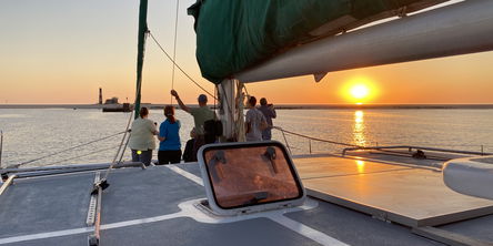 Sundowner Cruise