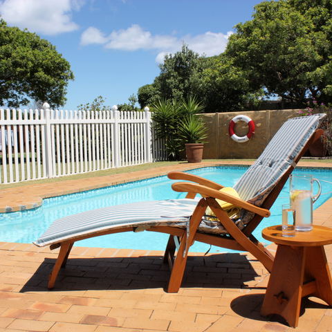 pool side1 summer is coming