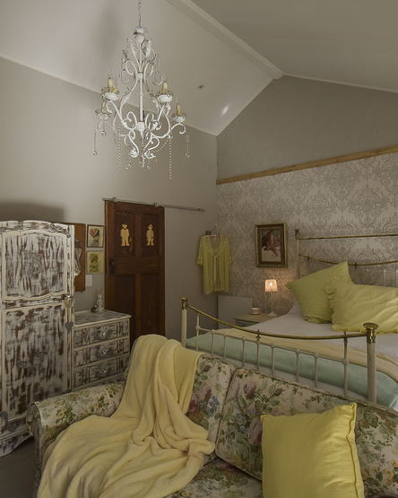 The Daisy Cottage