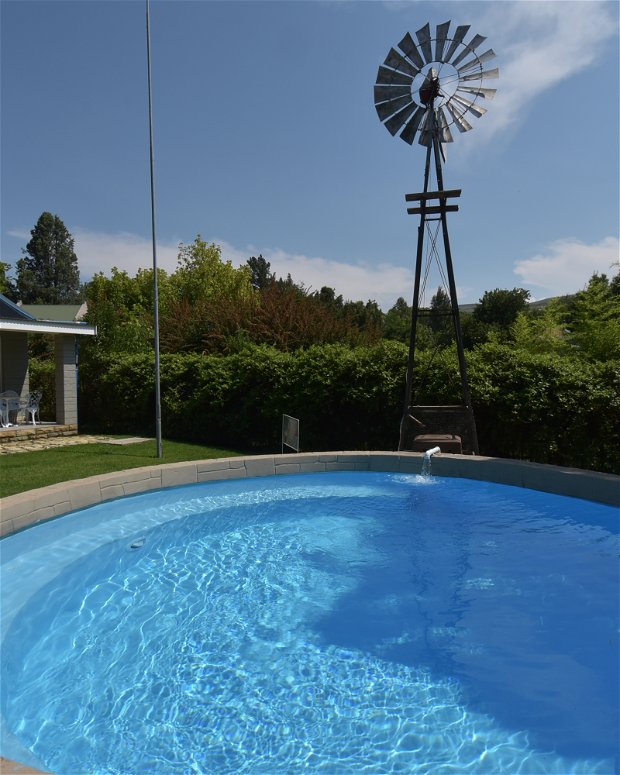 Swimming pool guesthouse clarens
