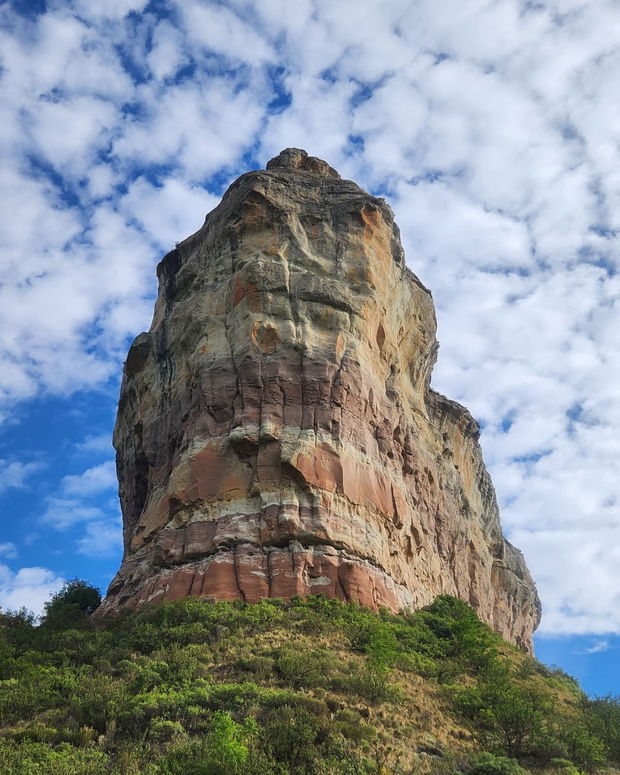 famous titanic rock close to mt rouge guesthouse