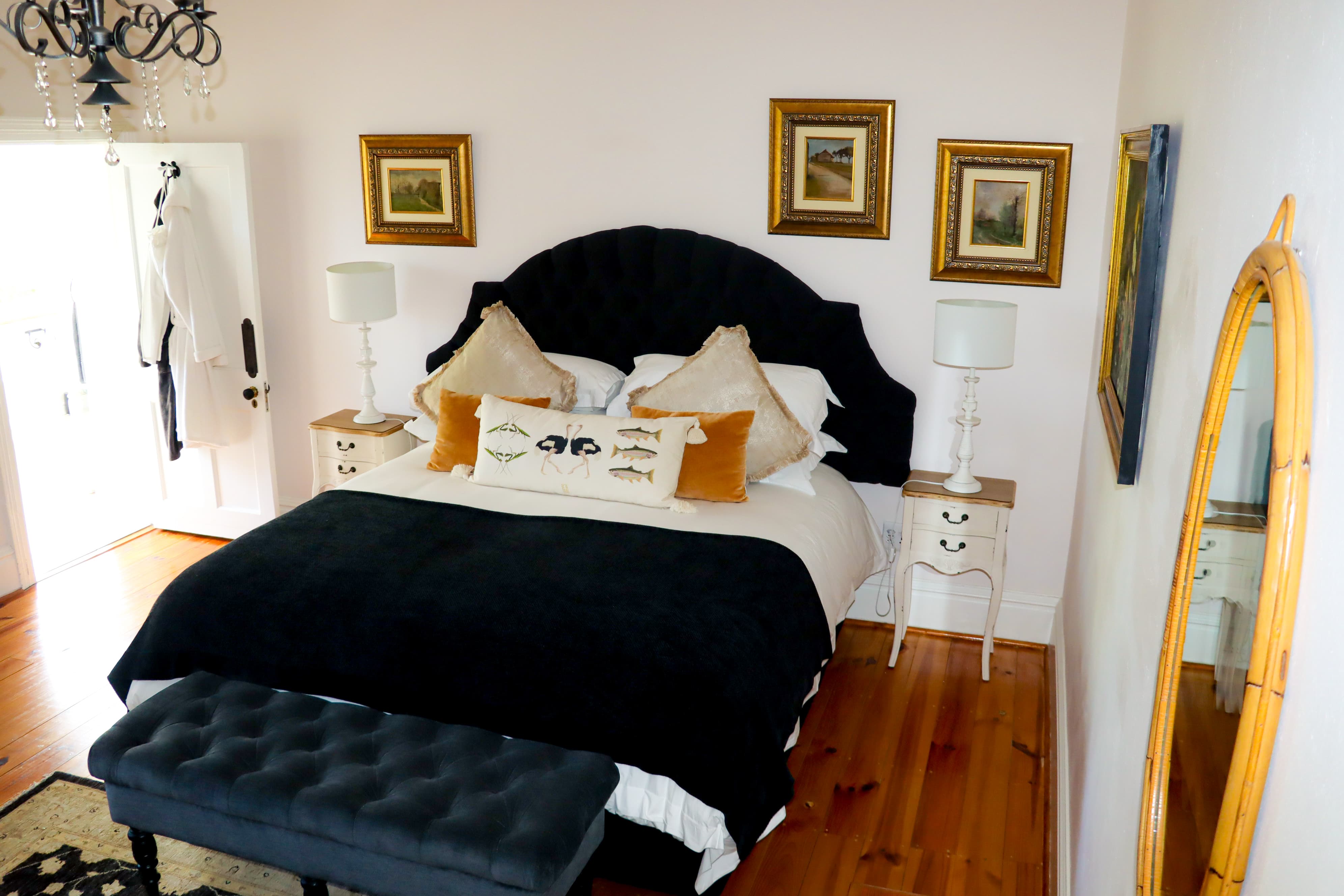 The Onyx Family Suite